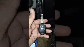 Toyota vitz add new remote key at Sheikh key maker G-11 Markaz Islmabad sheikh keymaker 0334 5024402