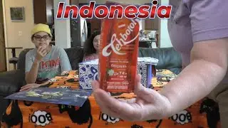 Universal Yums Indonesia Box August 2025! 😎