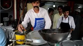 Breet Ustad Karhai | Rafiq Tikka Shop Parhoti Mardan | Mardan Foods Pakistan
