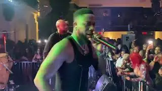 Oswald live Montreal 2022