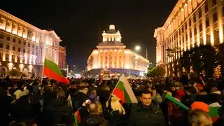 АОЕ | Протестът: Какво стана в триъгълника на властта?