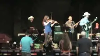 Wynn Williams and The Hazers - Deep in the Heart Of Texas (Band Intro)