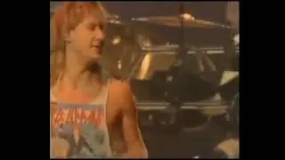 Def Leppard - Gods Of War  🎸  (music video)