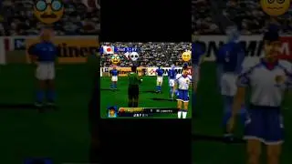 ⚽️ Miyamoto gets SENT OFF! 🇯🇵🤦&zwj;♂️ #ISS98 #Miyamoto #RedCard