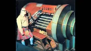 Gerald Shaw, Odeon Leicester Square, excerpt from c1965 Broadcast