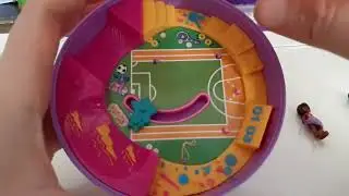 #pollypocket #modernpollypocket Soccer Squad Compact 2021