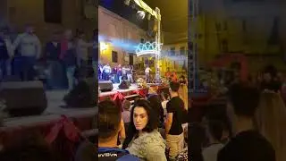 Gianni celeste collage 2018 scende tra il pubblico è fa qualcosa di spettacolare