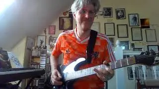 Example of a Chuck Berry style solo from the Classic Blues package at jtcguitar.com