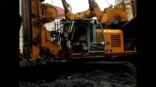 Bauer BG 40 BM 45 Drilling Rig With Kelly Bar
