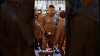 Anthony Joshua MOBBED by fans while arriving to press conference!
