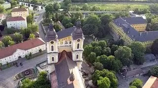 Kalocsa mad&aacute;rt&aacute;vlatb&oacute;l - Kalocsa bird's eye view