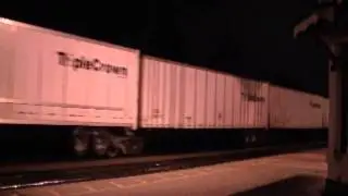 CN 5780 SD75i leads triplecrown roadrailer train + horn blast