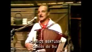HONEYDE BERTUSSI O CANCIONEIRO DAS COXILHAS