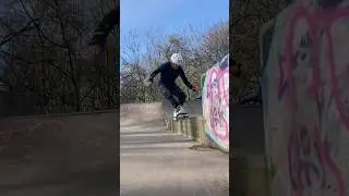 Learning a new trick this year - Acid Grind. There is some progress... 🙂