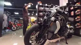 Ducati xDiavel and xDiavelS 2016. Walking around. Russian Presentation.
