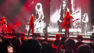 ‘My Song 5’ by HAIM - at The Forum (LA) (Thurs 10/9/25)