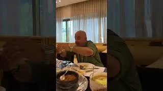 A taste of Yemen! Chef Mario tries Yemeni food at Al Maraseem.