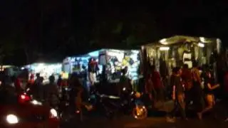 Saphan Phut Night Market in Bangkok - Sapan Put