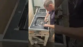 Porcelain stoneware sink