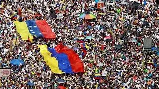 Venezuela's squabbling presidents do nothing to alleviate escalating health crisis