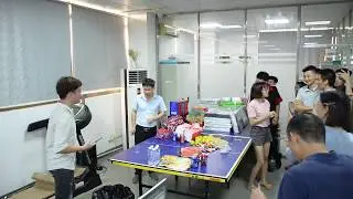 Corporate culture-playing games with colleagues  Snack Relay race    &mdash;&mdash;ROUND ONE