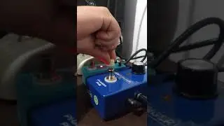 Probando el phaser PH9 de Behringer, el jackhammer de marshall y el ensemble king de mooer