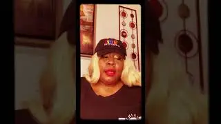 Who is Chef Shae and why does she like to cook?