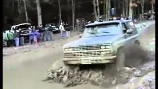 BLACK CHEVY BLAZER/SWAMPER TIRES/ JEFFREYS MUD BOG  2012