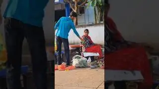 Small art of kindness create a big smile 😇 #respect #humanity #happiness #shorts