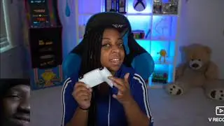 Reaction to @_JazzyGuns PS5 Unboxing