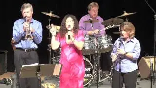 Bei Mir Bistu Shein- South Coast Simcha Band