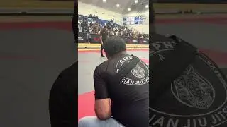 Quick Armbar after struggling for control