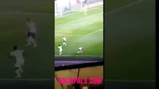 Victor Moses Owns Harry Kane