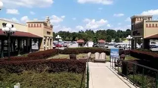 Walking around Hagerstown Premium Outlets