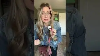 Образ с новой моделью Coach Spazzolato Tabby 26 в цвете пион.