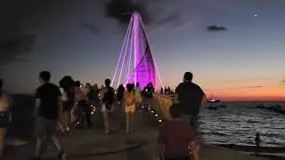 Los Muertos Pier