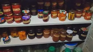 А что в погребе, массово на прививки, год вылетел