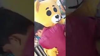 hug with public in park