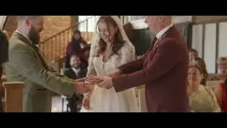 Darren & Mollie - Cooling Castle Barn. Wedding film by RidVidz.