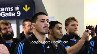 Highlanders Arrive at Dunedin Airport
