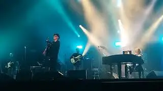 Venditti & De Gregori - Sotto il segno dei pesci ( Arcimboldi Milano, Italy - 07.December.2022 )