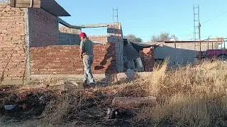 Levantando Una vardita 