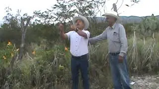 DON ARTURO DE LEON EN PRESA DE SAN ANTONIO DR. ARROYO N.L.