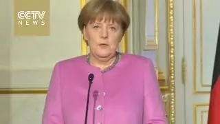German Chancellor Merkel faces isolation over refugee plan