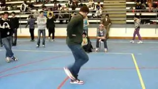 VIDEO INEDITO : VERTIFIGHT ITALIA 6 FRESHMEN : SNOOB VS EMIL