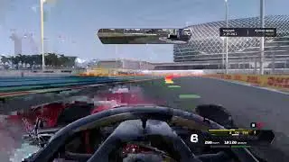 гоняю в F1 онлайн