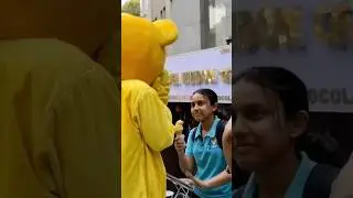 unexpected 😳😳 Reaction of Girl ❤️❤️ cheeks pulling #viralshort #short #trend #cheeks