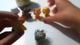 Opening up 4 of the ugglys pet shop blind cans