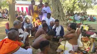 श्री बासुदेव सिरहा महाराज जी के द्वारा नए सिर का जांच पड़ताल ग्राम कोकोडी में 8819927403