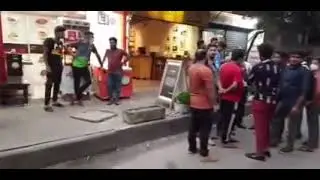 রাসেল সাহেব গ্রেফতার। ইভ্যালি অফিসের সামনে গ্রাহকদের বিক্ষোভ। evaly rasel saheb arrest